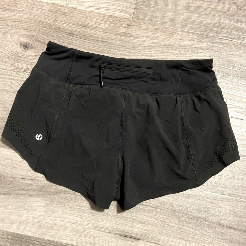 Lululemon size 4 shorts